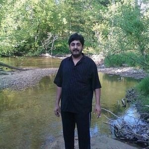 Meet your Posher, Naveed